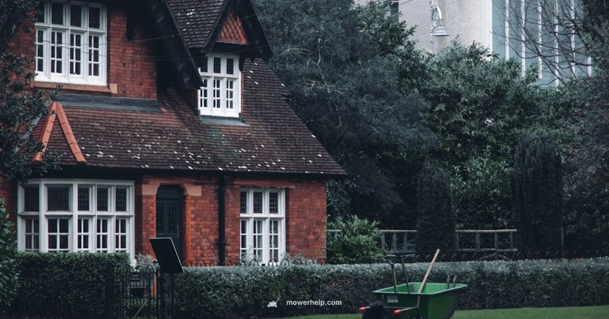 Safe Mower Pushing - Mower Help